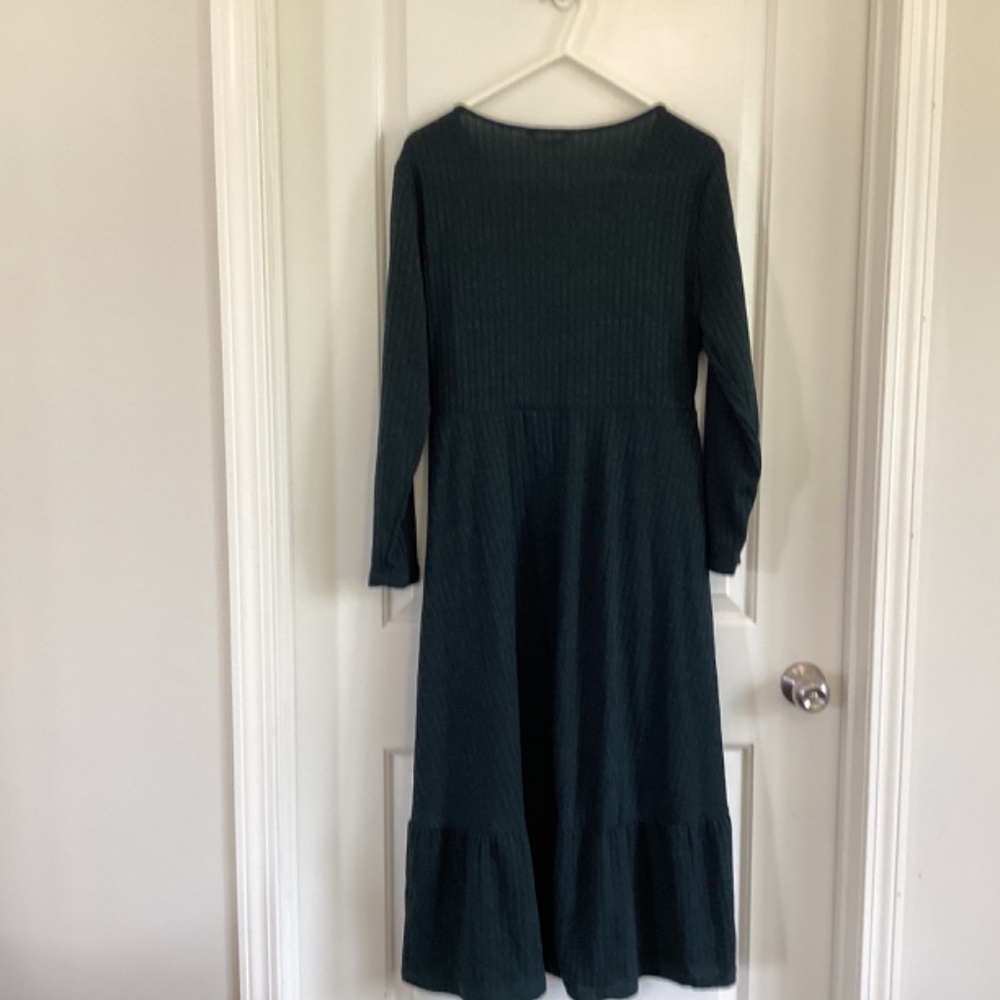 NWT Bloomchic Forest green knit dress size 14-16 - Picture 3 of 4